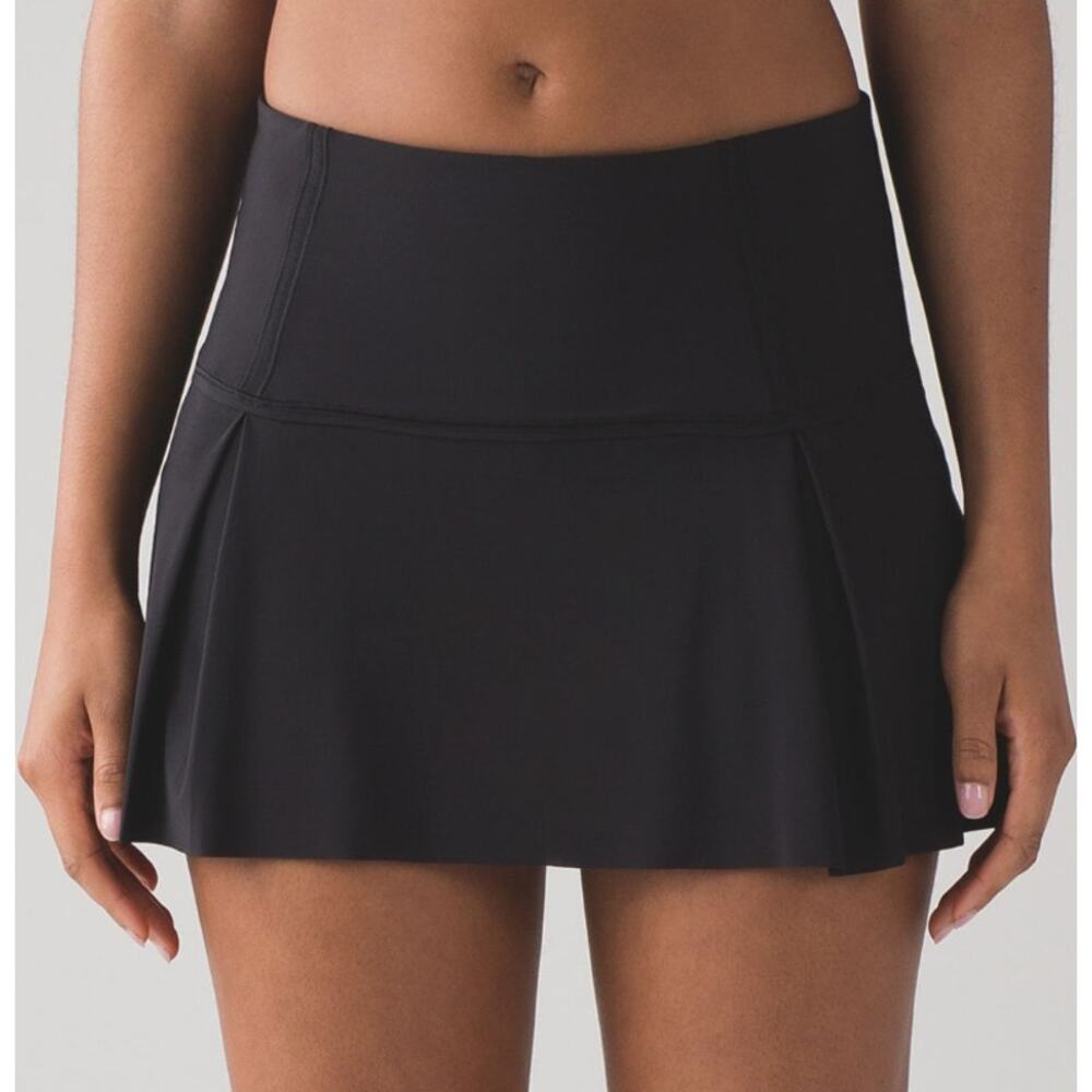 Lululemon Lost In Pace Black Mini Skirt Athleisure Workout Pickleball Women's 6